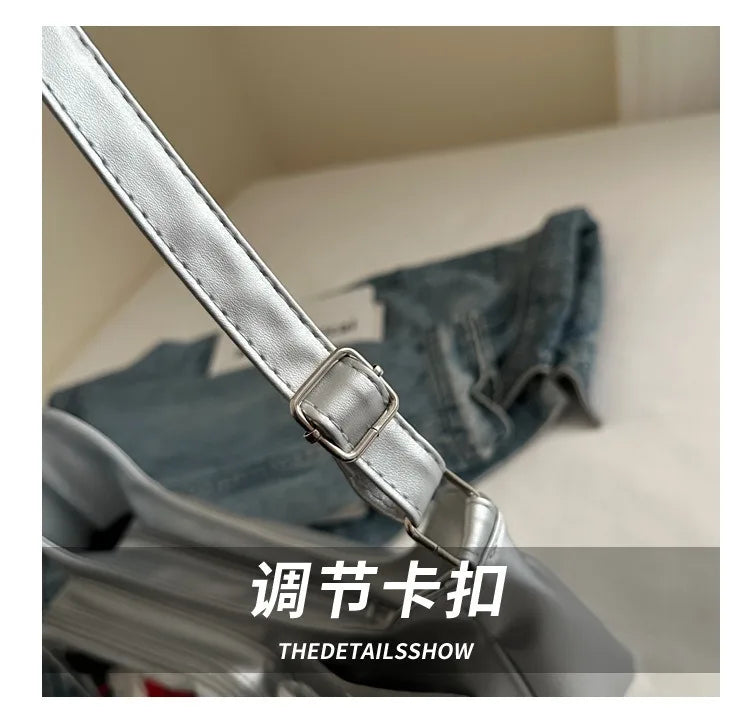 Sac à Bandoulière Y2K - Pratique et Stylé!