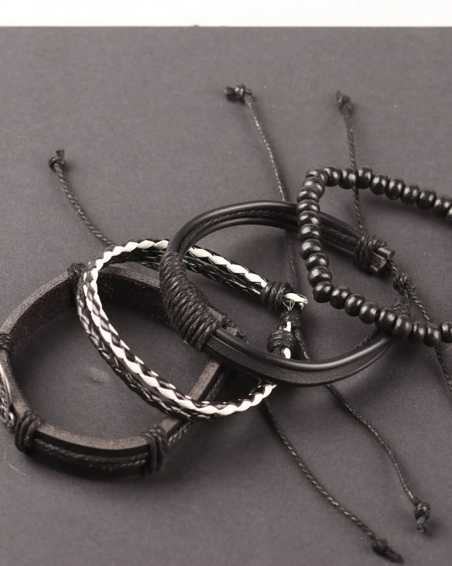 Ensemble de quatre bracelets en cuir pour hommes