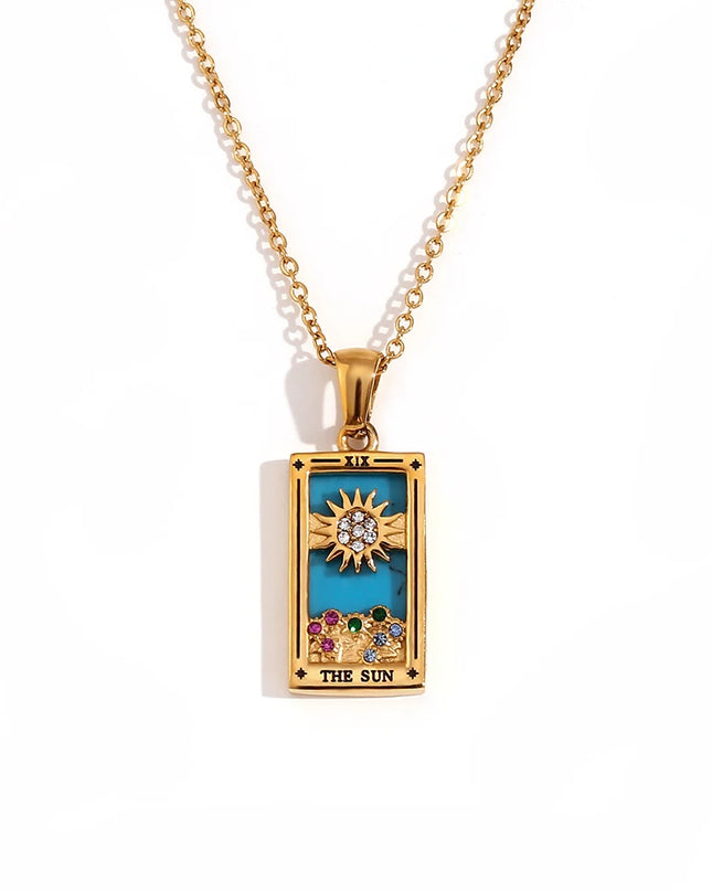 Collana con ciondolo a forma di tarocchi – Acciaio inossidabile e zirconi – Placcata oro 18 carati – Elegante e resistente gioiello da donna